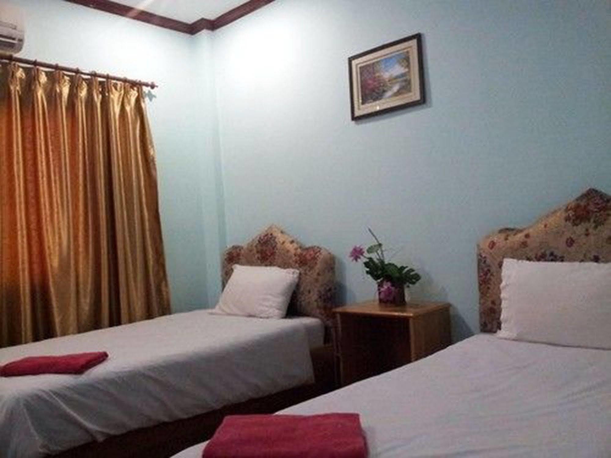 La Ong Dao Hotel 2 Vientiane Dış mekan fotoğraf